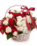 Christmas gift basket with flowers – imaginea 1