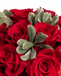 "Sophisticate Love" red roses arrangement in velvet box – imaginea 2