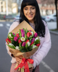 Buchet lalele „Sweetheart" – imaginea 4