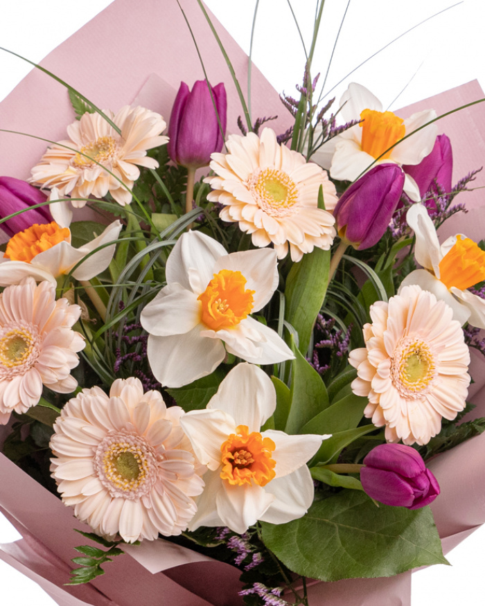"Spring Blossom" Daffodils and tulips bouquet – imaginea 2