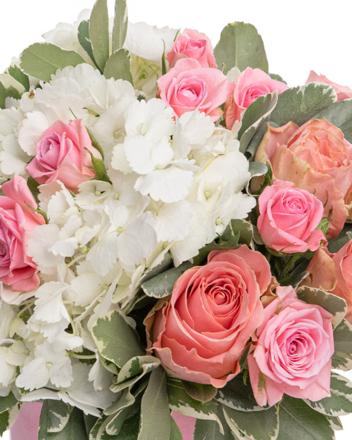 "Soft Touch" floral arrangement with roses – imaginea 2