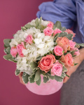 "Soft Touch" floral arrangement with roses – imaginea 3