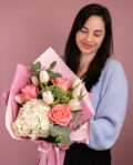 "Tenderness" roses bouquet