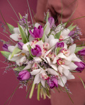 Buchet lalele și orhidee – imaginea 3