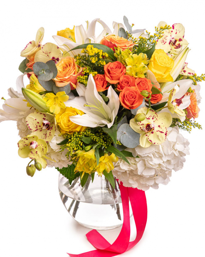  "Sun Dance" rose and lily bouquet