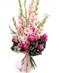 Buchet gladiole și trandafiri mov