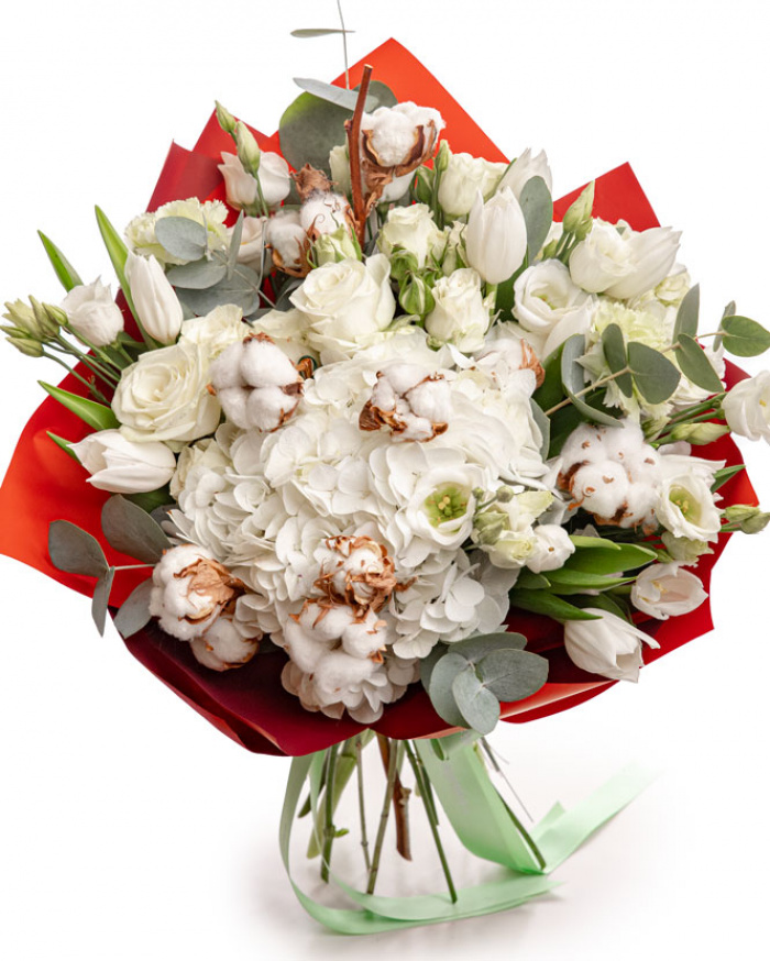 Buchet lalele și hortensii albe – imaginea 1