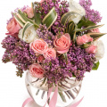 Buchet cu liliac şi trandafiri „Spring Love"