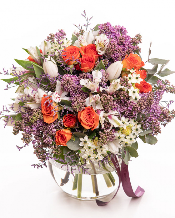 Buchet cu liliac și lalele "Spring Charm" – imaginea 1