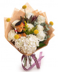 Graduation bouquet with roses and hydrangeas