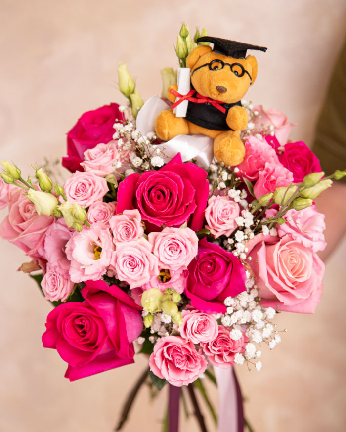 Graduation Bouquet with Pink Roses and Accessories – the image 3