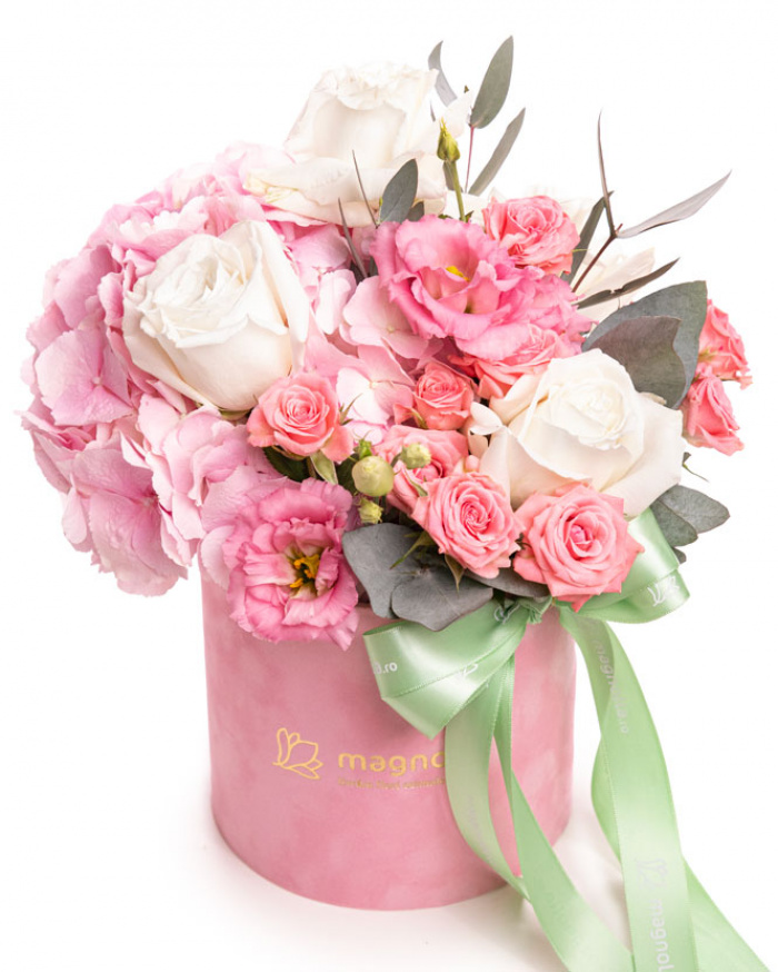 "Floral Fantasy" rose and hydrangea arrangement – imaginea 1
