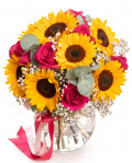 Sunflower and pink rose bouquet – imaginea 1
