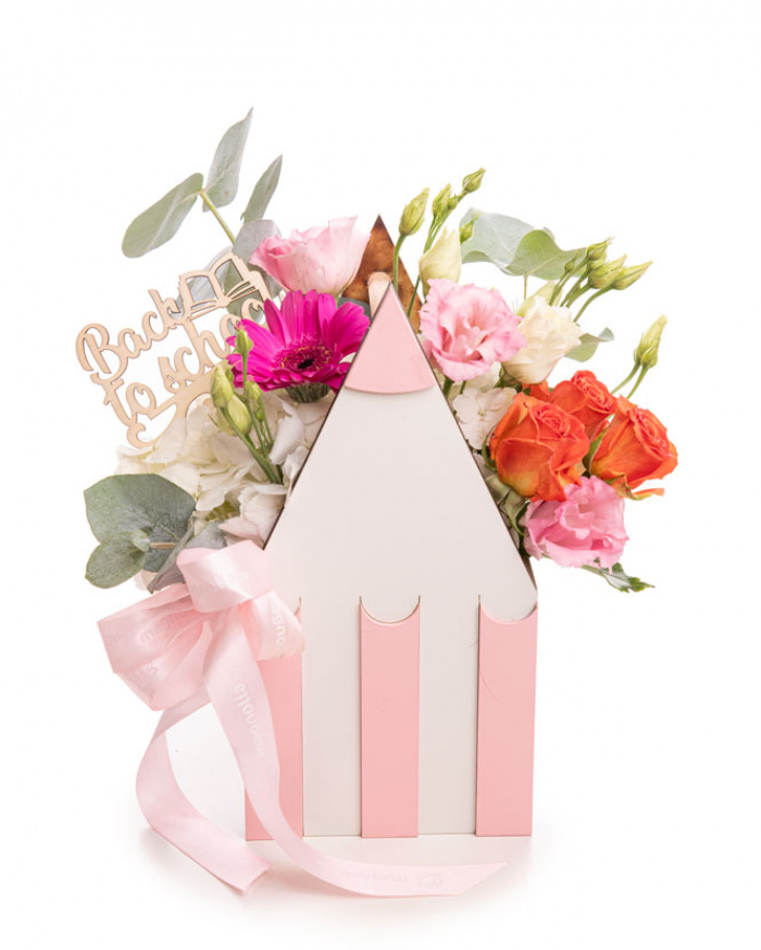 Aranjament cu flori colorate în cutie creion „Back to School" – imaginea 1