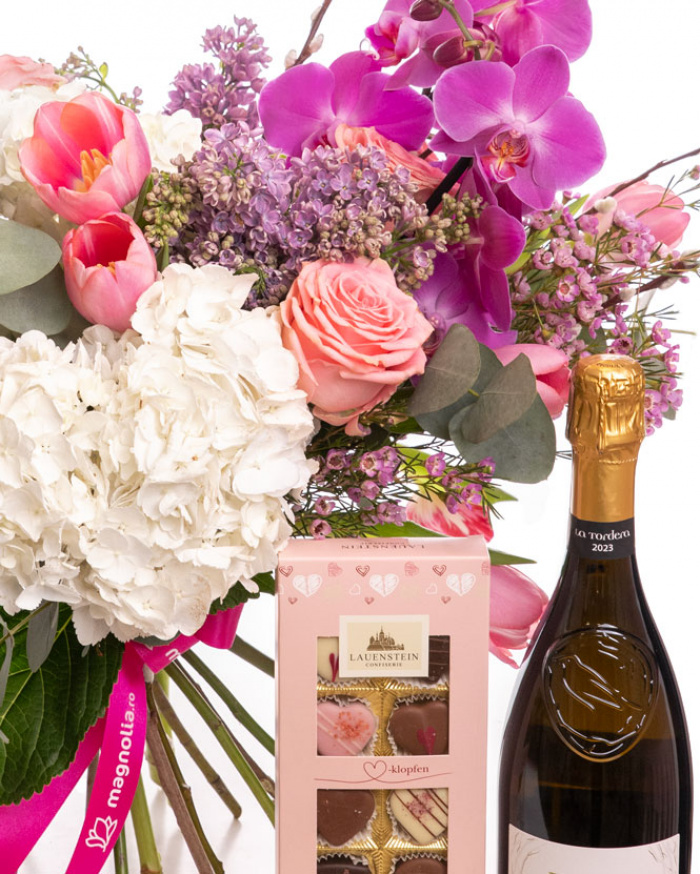 Buchet cu liliac și orhidee „Rafinament floral” – imaginea 2