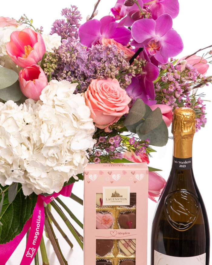 Buchet cu liliac și orhidee „Rafinament floral” – imaginea 2