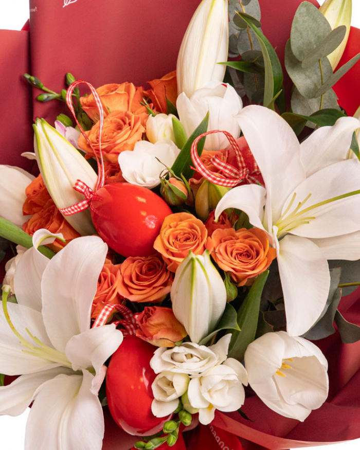 Lily and Rose Easter Bouquet – imaginea 2