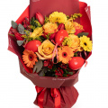 Buchet de Paște cu trandafiri și gerbera