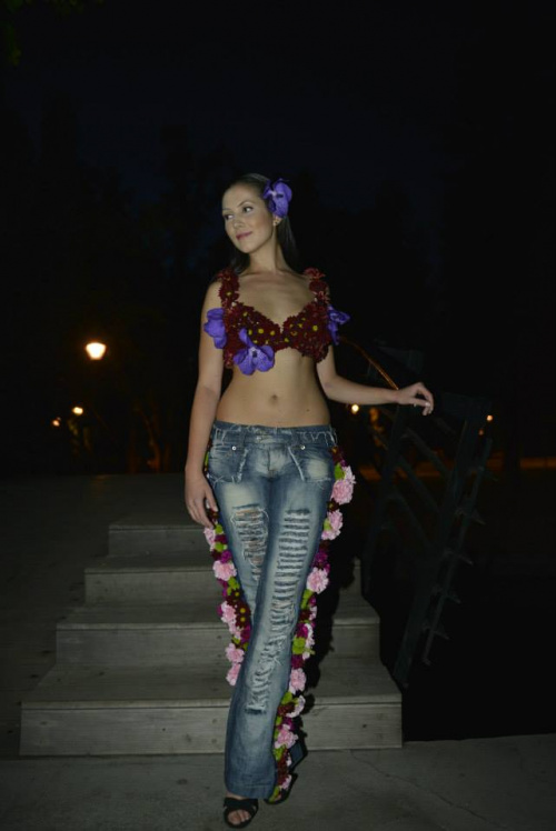 Prezentare de modă cu flori Magnolia – imaginea 8