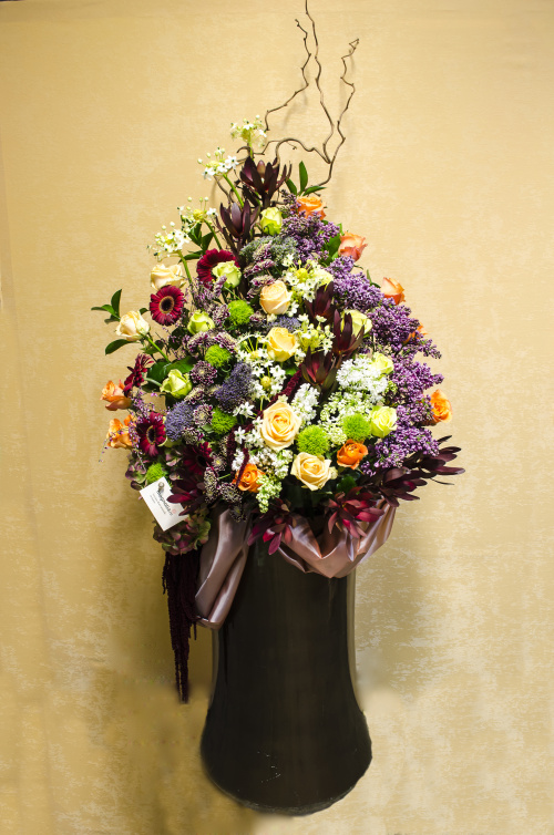Mega buchete de flori și mega aranjamente florale create de floriștii Magnolia – imaginea 4