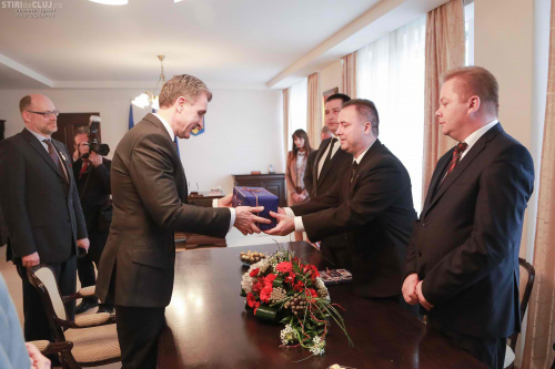 Povestea cu Altețele lor Regale și Florăriile Magnolia – imaginea 4