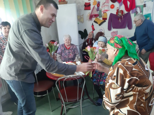 Magnolia a adus bucurie in 4 centre de ingrijire a varstnicilor – imaginea 2