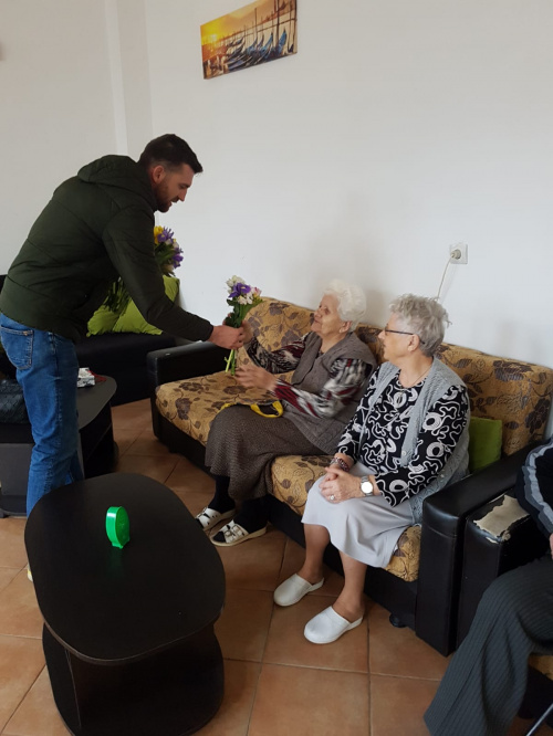 Magnolia a adus bucurie in 4 centre de ingrijire a varstnicilor – imaginea 6