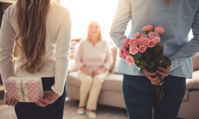 Cele mai frumoase buchete de flori cu „La multi ani” pe care le poti oferi la o zi de nastere Cele mai frumoase buchete de flori cu „La multi ani” pe care le poti oferi la o zi de nastere