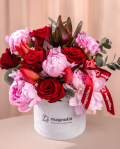 Pink Peony and Rose Arrangement – imaginea 3