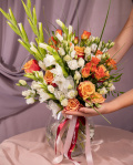 Buchet gladiole și trandafiri – imaginea 3