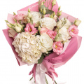 Buchet trandafiri albi și eustoma