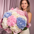 Buchet cu hortensii pastelate