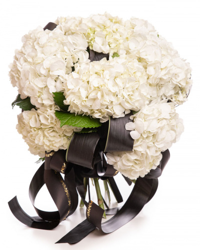 Buchet funerar cu hortensii albe, varianta premium