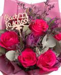 Buchet trandafiri, lalele si creioane colorate, varianta premium, detaliu