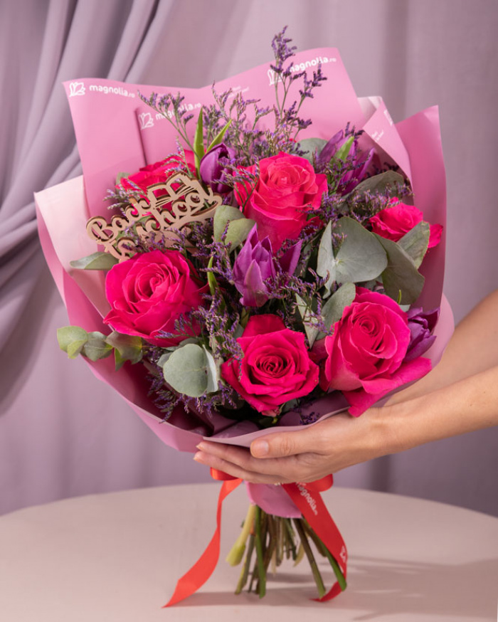 Buchet trandafiri, lalele si creioane colorate, varianta premium, marime