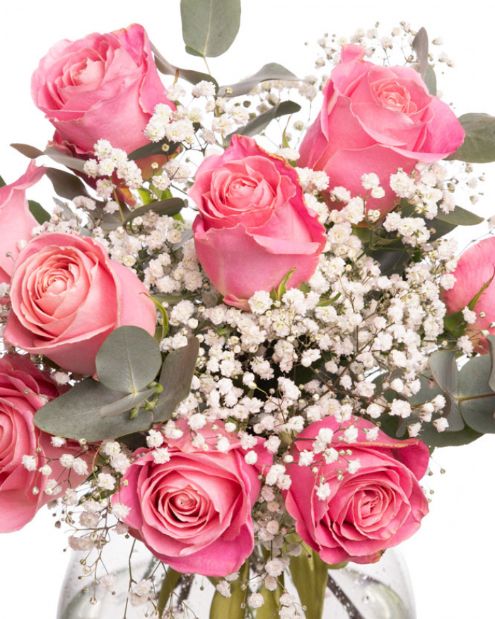 Buchet cu trandafiri roz si gypsophila, varianta standard, detaliu