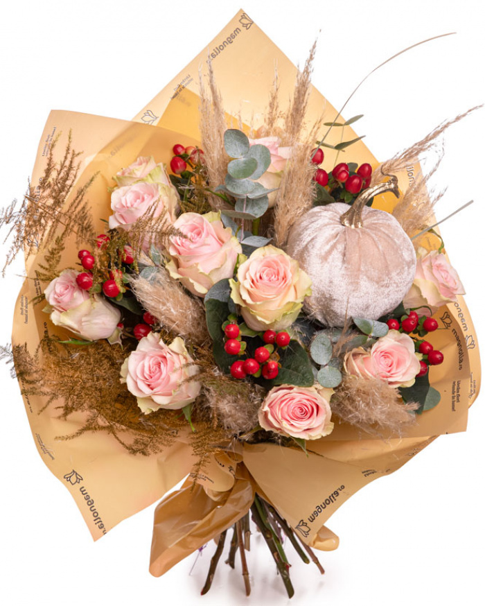 Buchet cu trandafiri roz „Soft Autumn”, varianta premium