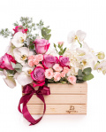 Lădiță cu flori delicate – imaginea 1