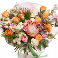Buchet trandafiri portocalii si eustoma