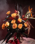 Buchet cu trandafiri și strelitzia „Exotic Halloween” – imaginea 3