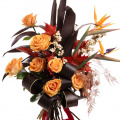 Buchet cu trandafiri și strelitzia „Exotic Halloween”