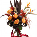 Buchet cu trandafiri și strelitzia „Exotic Halloween”