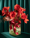 Buchet Amaryllis în vază de sticlă – imaginea 3