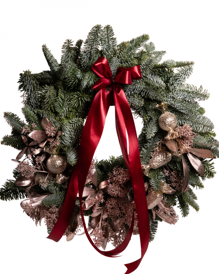 Christmas wreath made of natural fir with gold accents – imaginea 1