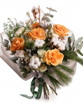 Buchet de iarnă cu trandafiri – imaginea 1