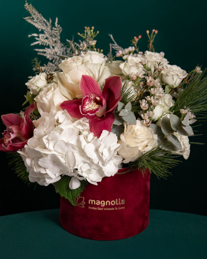 Aranjament floral ”Winter Touch”, varianta premium