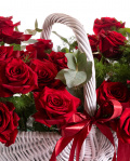 ”Classic Romance” Red Roses Big Basket – imaginea 2