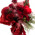 Buchet Valentine's Day cu accesorii