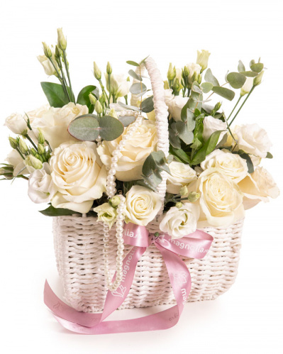 Cos elegant trandafiri si eustoma, varianta premium