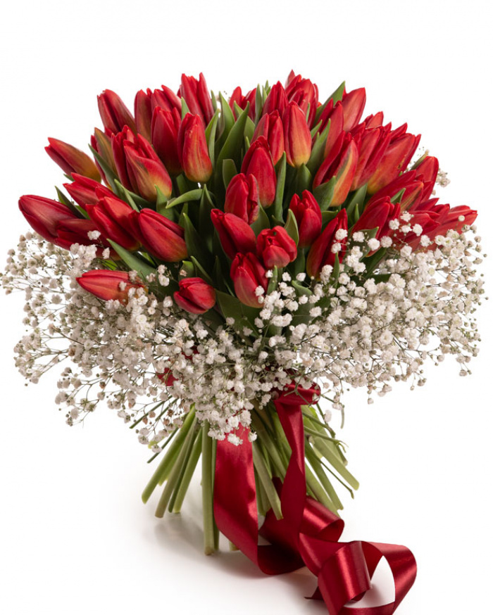 Buchet cu lalele rosii